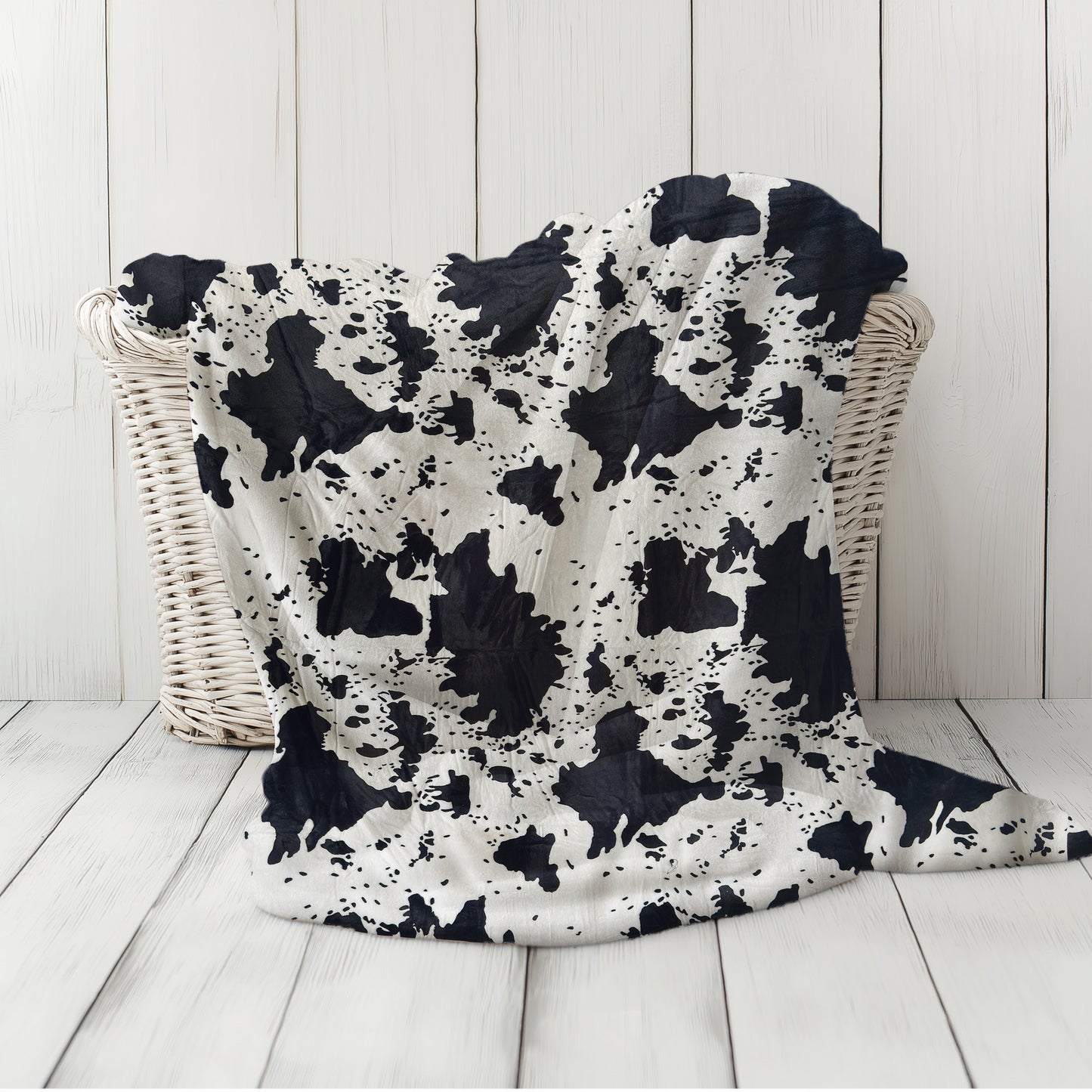 Black and White Cowhide Oversize Throw